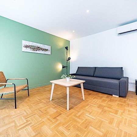 Le Pressense 4 Pers Balcon-Metro Republique Lägenhet Villeurbanne Exteriör bild